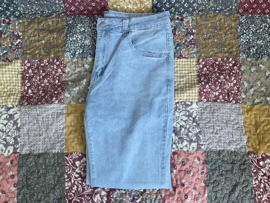 Jasne spodnie jeansowe L