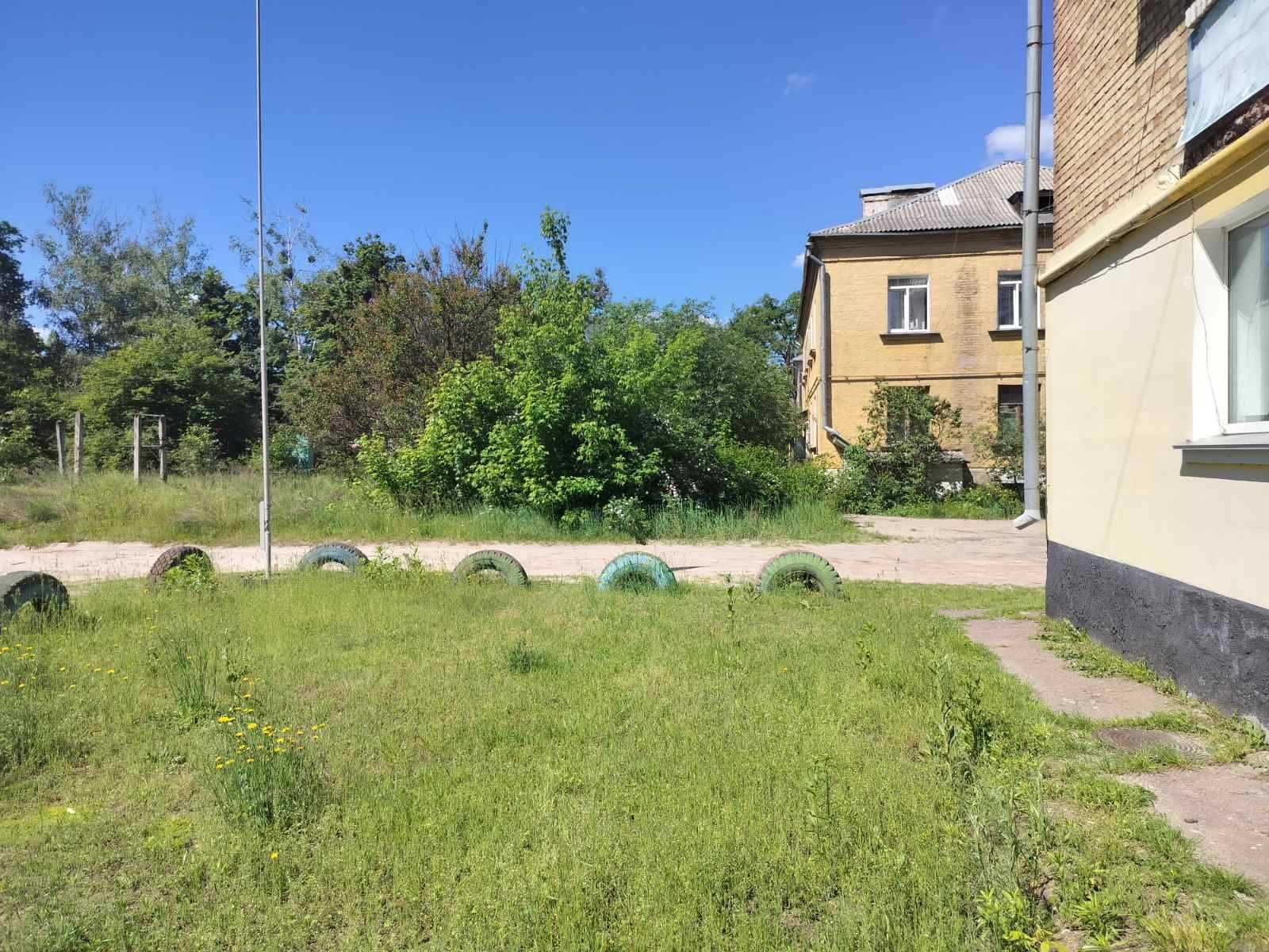 Оренда 3-к квартири Київ, вул. Зв'язківців (район Чайки)