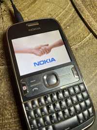 Nokia Asha 302 stan wzorowy