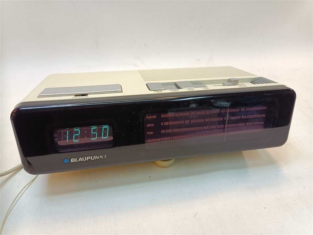 Radiobudzik VFD - Blaupunkt Mega Clock 7.626.200