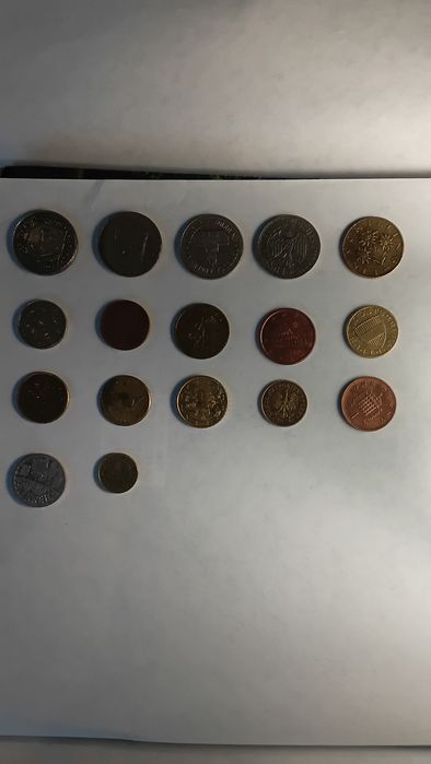Монети різних країн