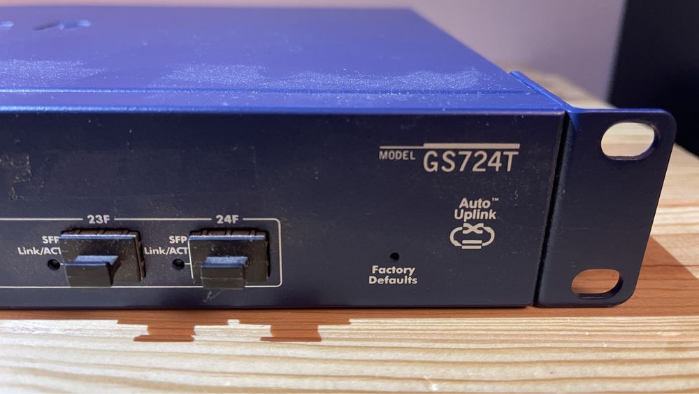 Netgear GS724Tv3 switch zarzadzalny, 24 port