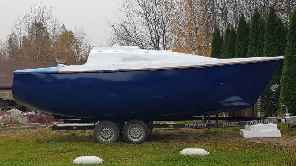 Jacht Pegaz 696 z przyczepą