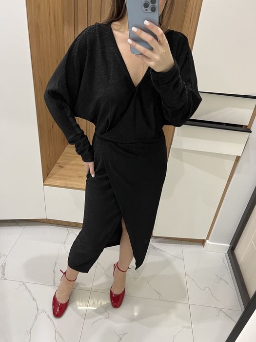 Нарядное люрексовое платье