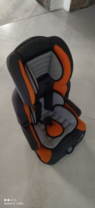 Продам автомобільне крісло