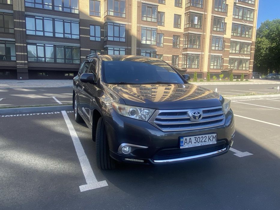 Продам Toyota Highlander