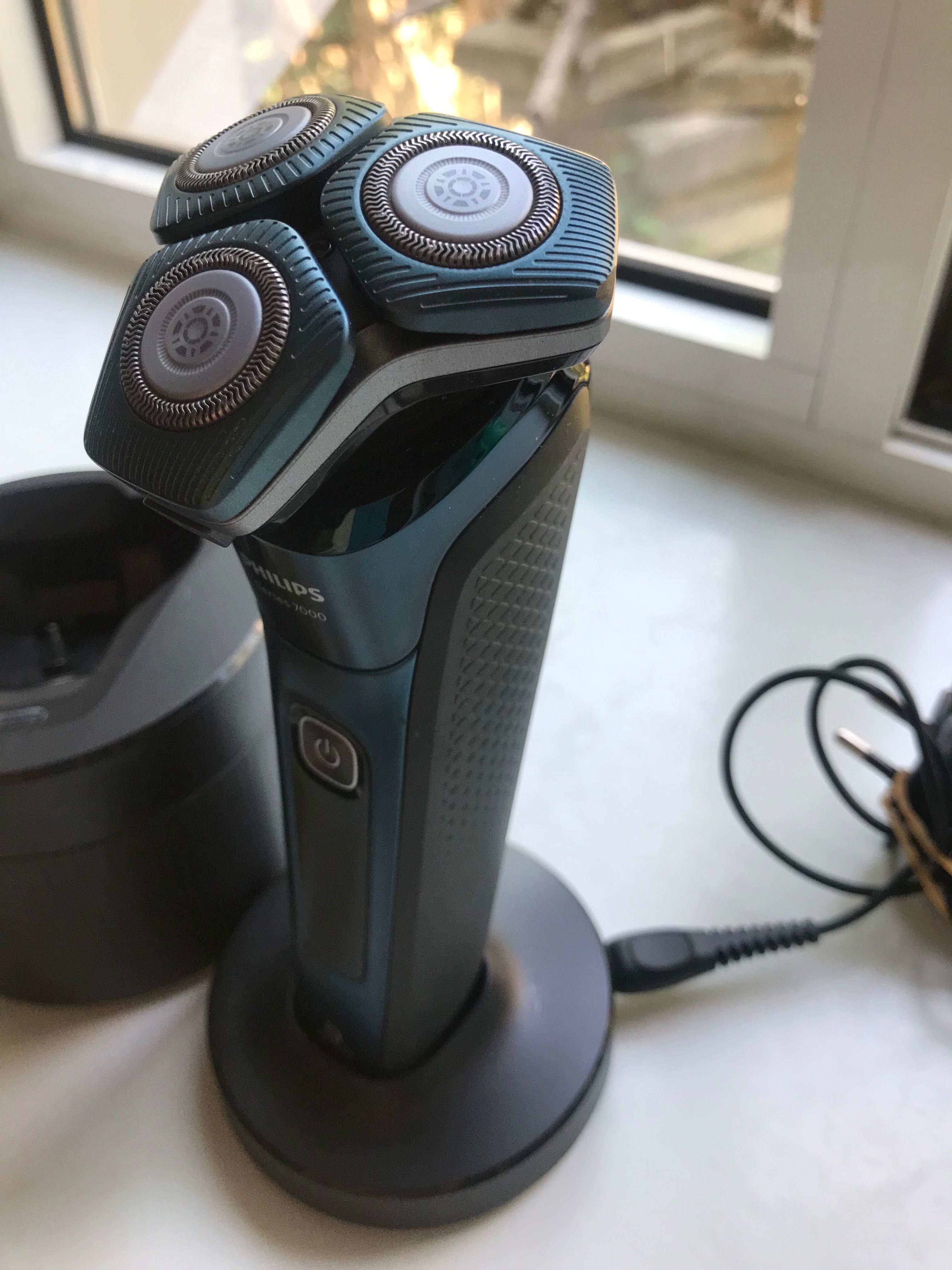Электробритва PHILIPS S7886/58 серии 7000