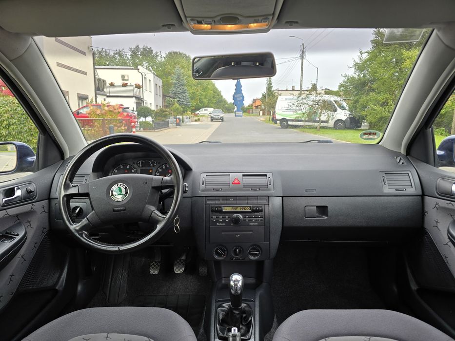 Skoda Fabia 1.4 Klima Alu Szyberdach Czujniki Parkowania Niemcy