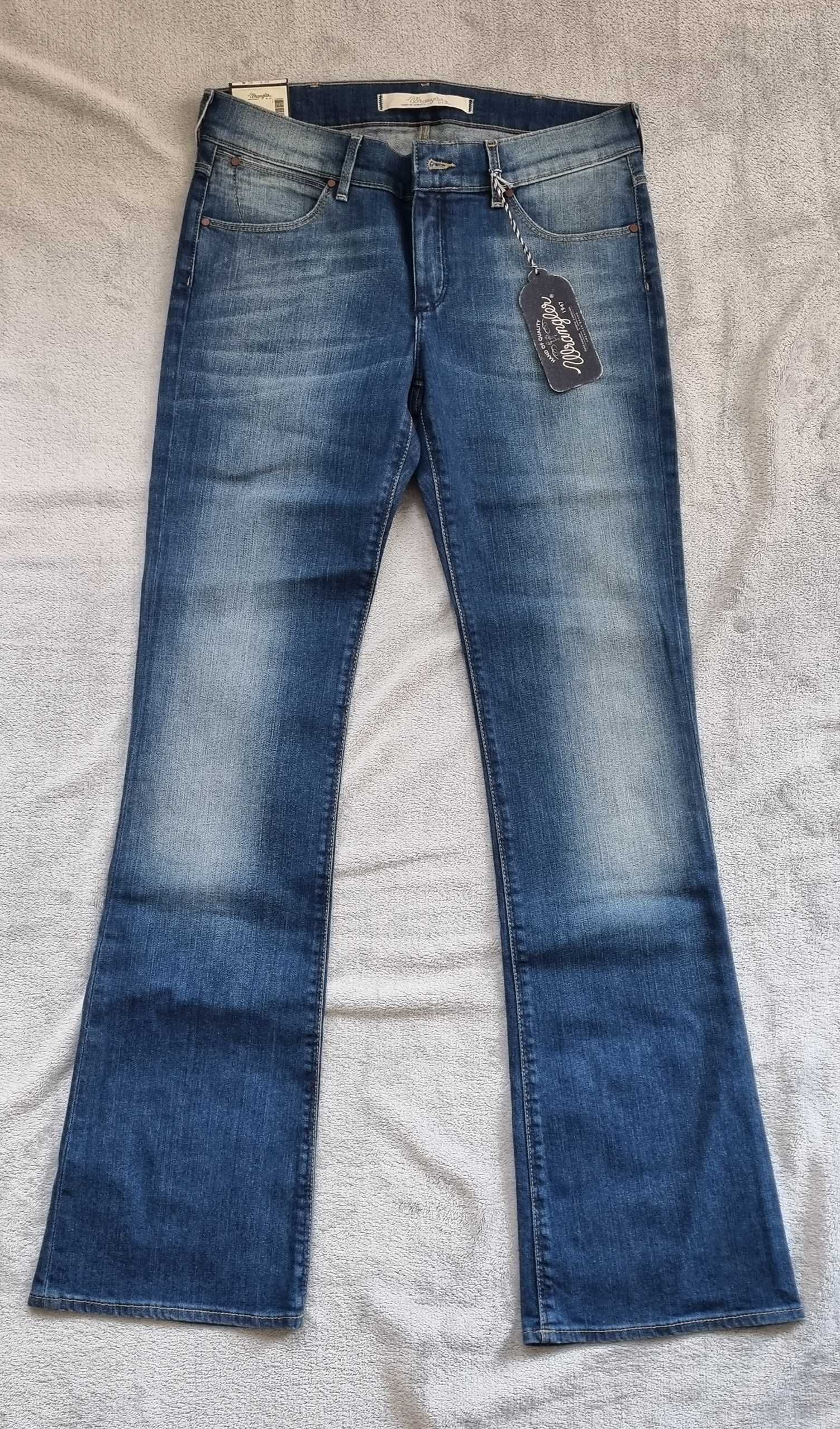 Nowe spodnie damskie długie jeans Wrangler (8)