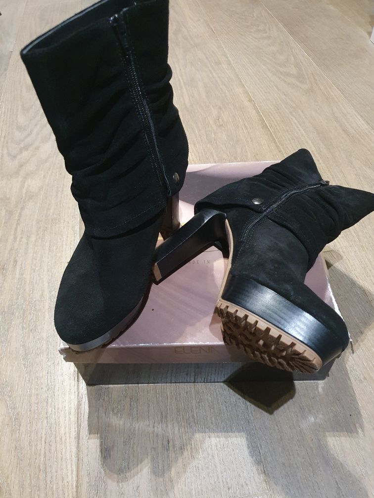 Buty botki czarne włoskie wysokie na obcasie rozm.39