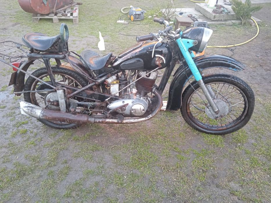 Продам іж49 під реставрацію