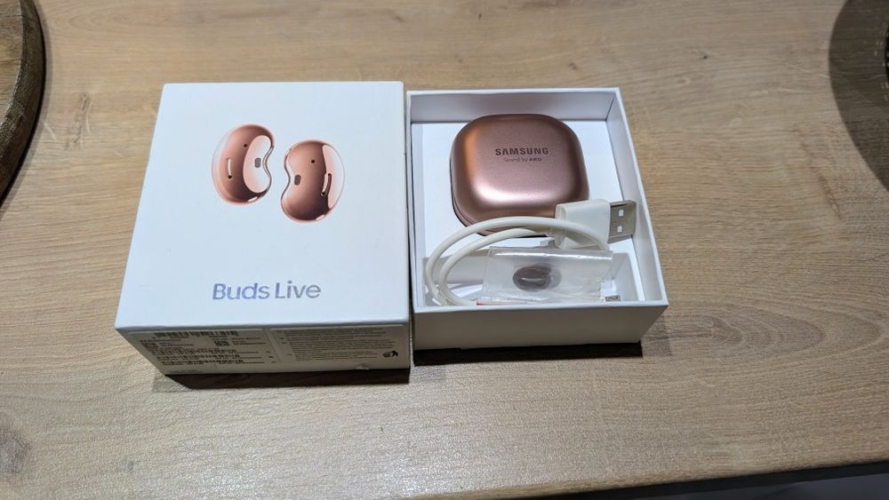 Samsung Galaxy Buds Live  – stan perfekcyjny  + gratis myszka Razer !