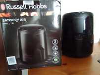 Frytkownica bez tłuszczową Russell Hobbs