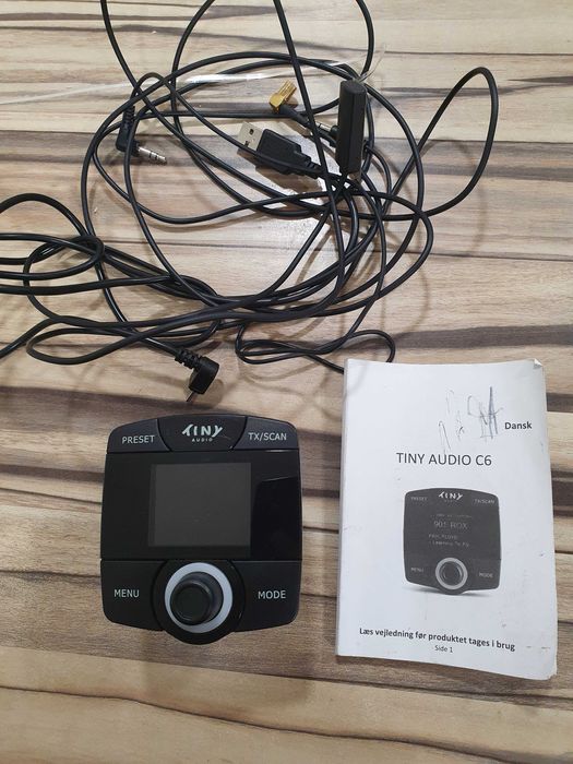 Цифрове автомобільне радіо TINY AUDIO C6