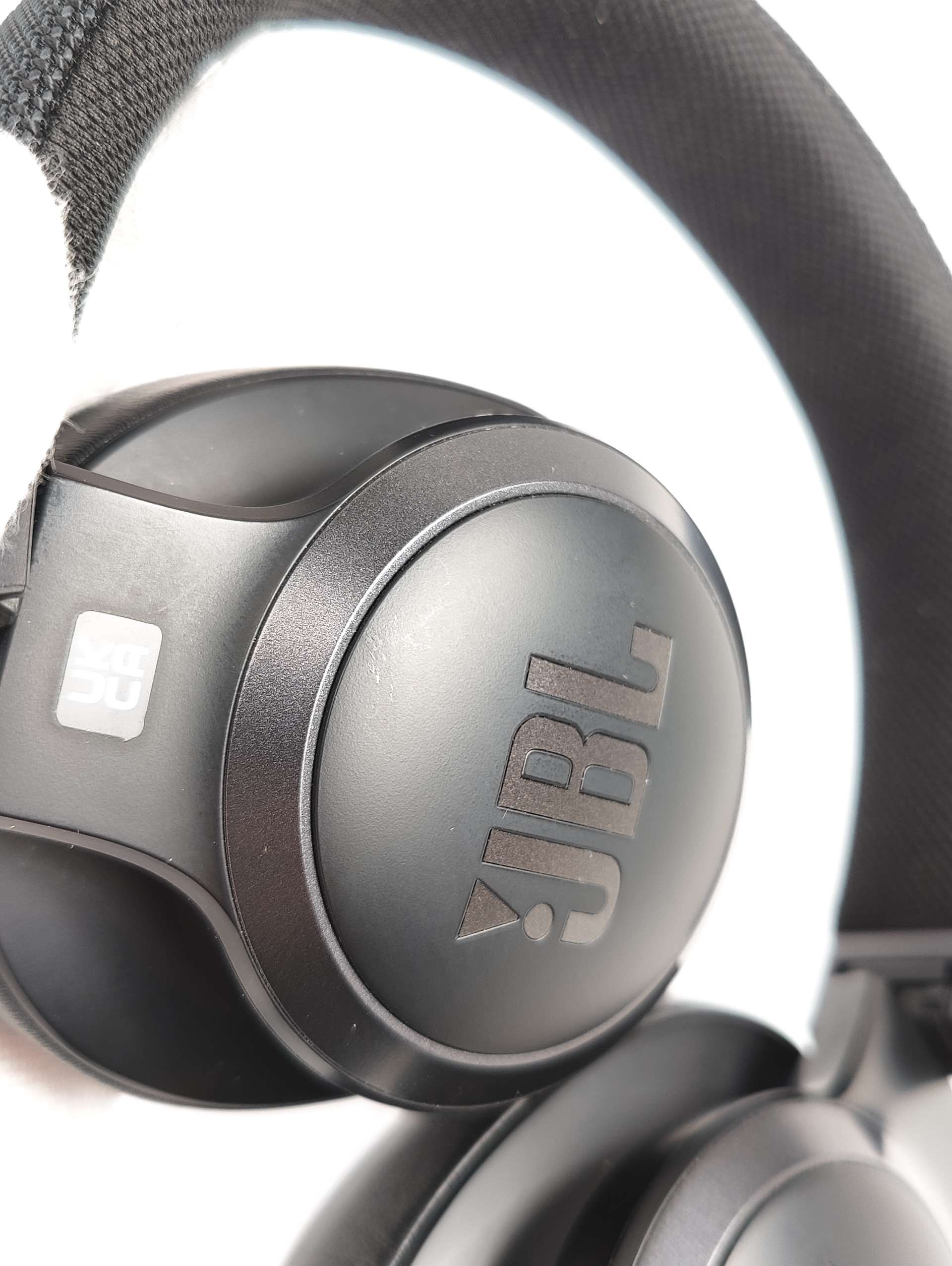 Słuchawki bezprzewodowe nauszne JBL Live 660NC
