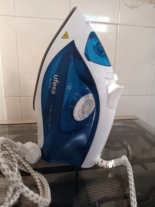 Ferro engomar Ufesa PV 1500C