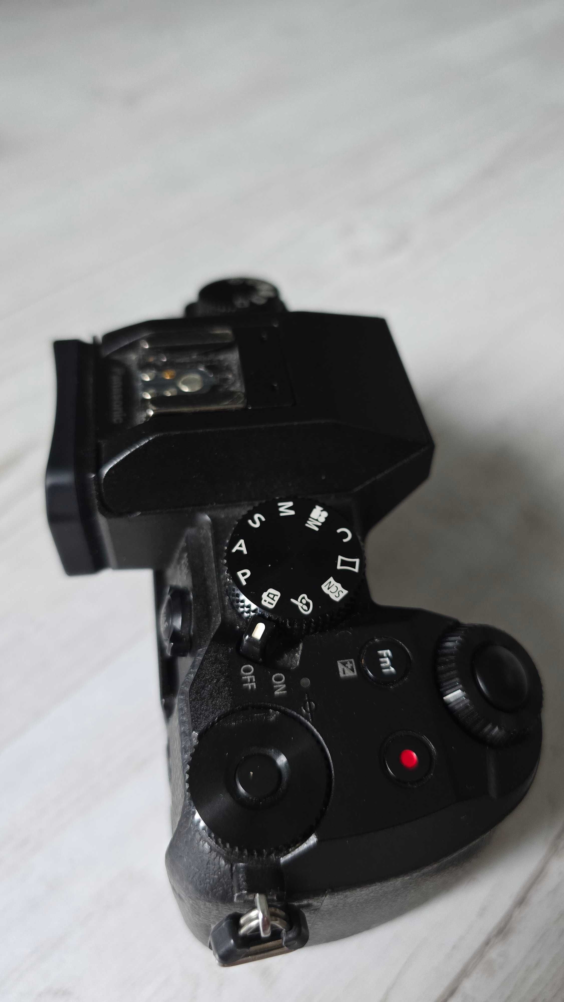 Aparat Panasonic Lumix DMC G7  przebieg 37 tys.