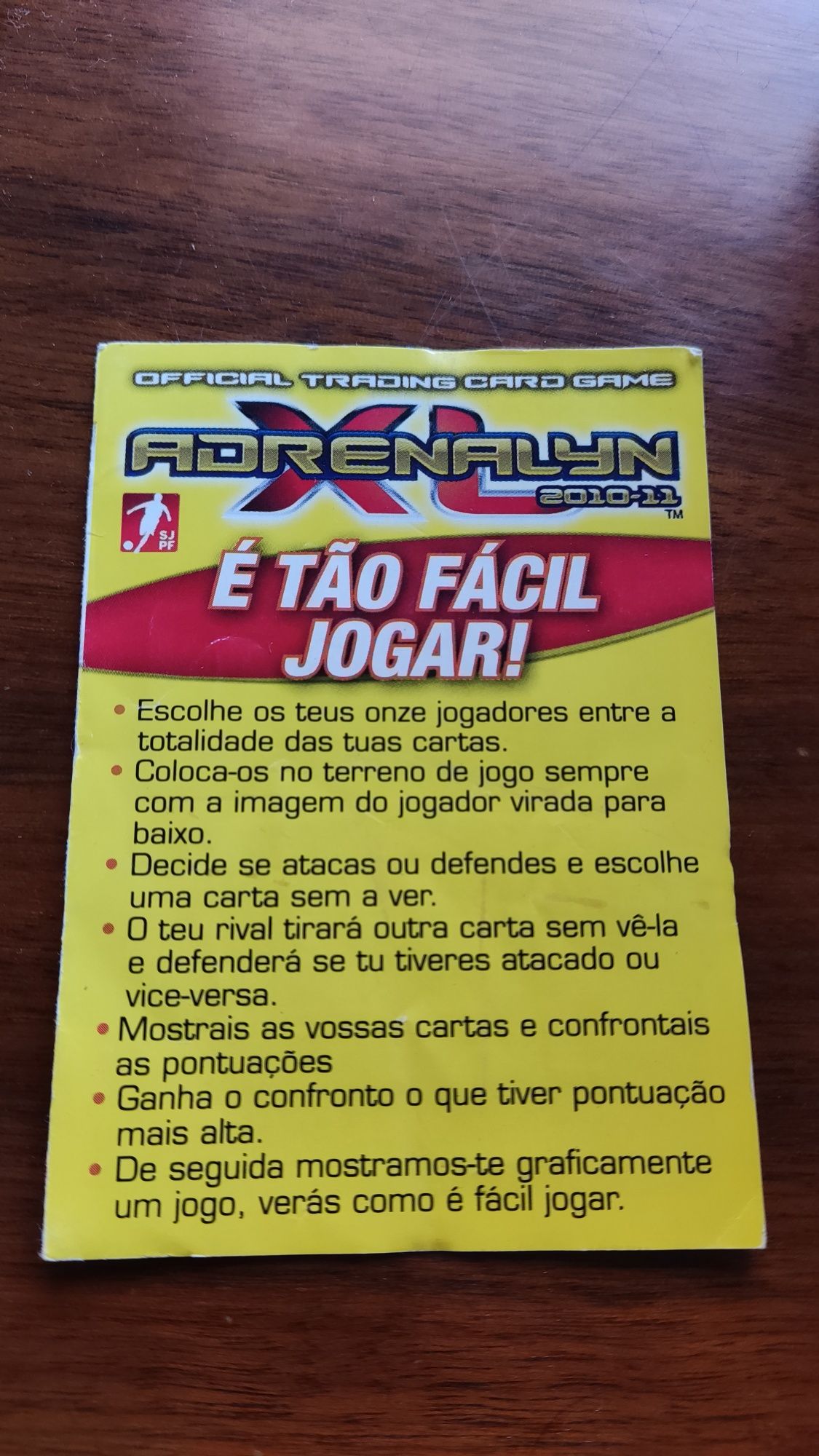 Cartas da coleção Panini Adrenalyn ano 2010 e 2011