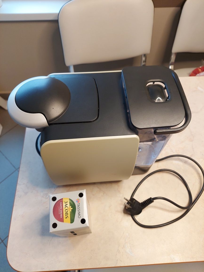 Ekspres Bosch Tassimo na kapsułki CTPM01  TAS4011EE