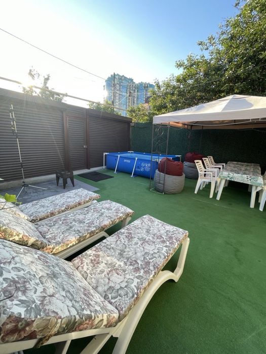 Одесса 16 Фонтана! Газ плита! 2 паркоместа! Двор!