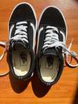 Продам оригінал кеди Vans