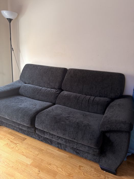 Sofá dois lugares bom estado