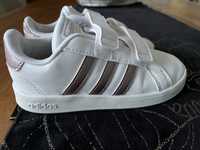 Buty sportowe adidas