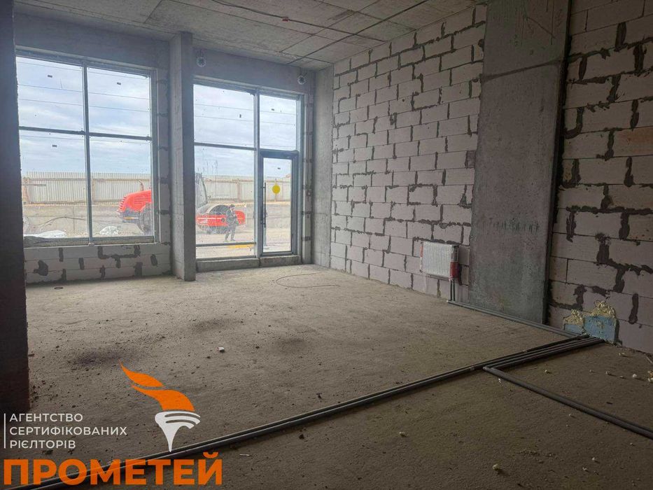 Продаж комерційного приміщення а ЖК Кельце