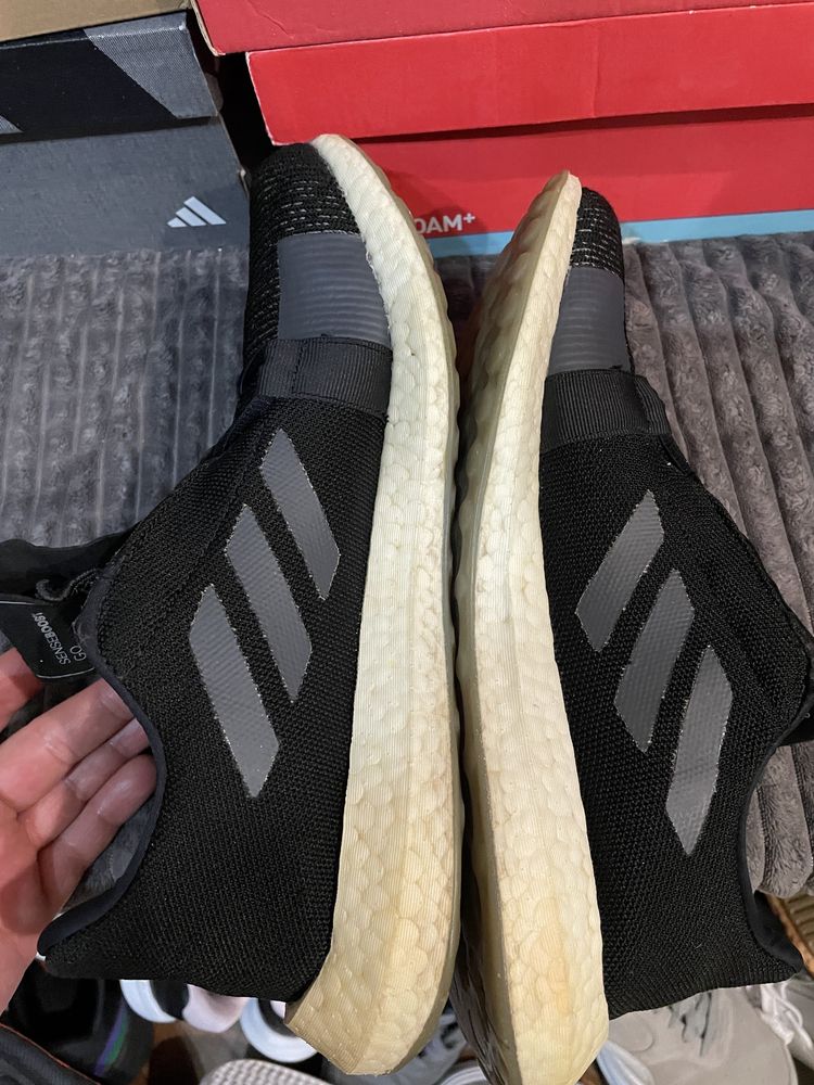Чоловічі кросівки adidas Senseboost Go 43(27,5см) оригінал