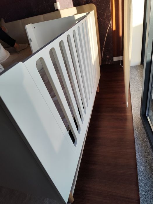 Cama de criança casa mãe