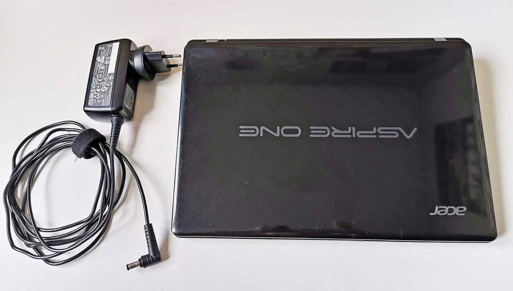 Laptop Acer Aspire One 725 11,6" C-60 8GB 320GB Windows 7