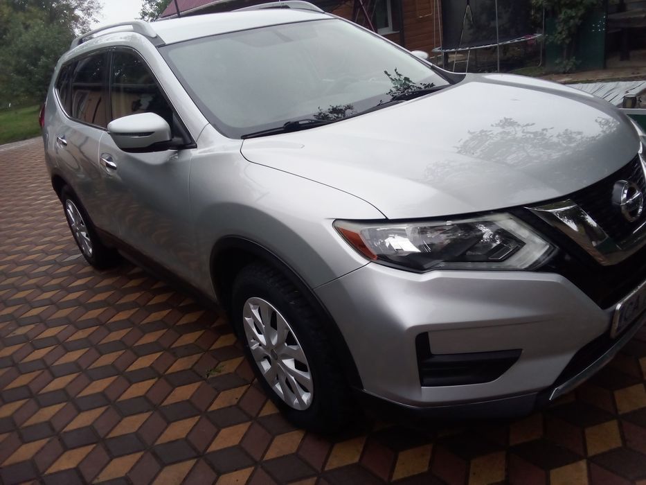 Продам Nissan rogue