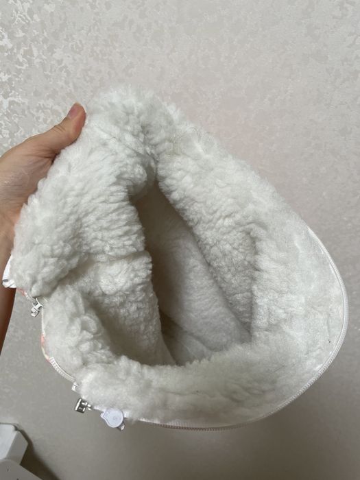 Костюм зимовий з чотирьох одиниць 80 розмір