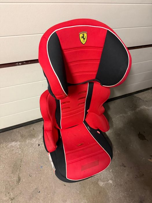 Fotelik samochodowy 9-18 kg - oddam