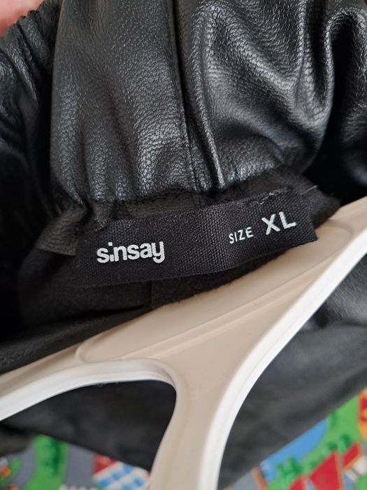 Spodnica skorzana Sinsay xl