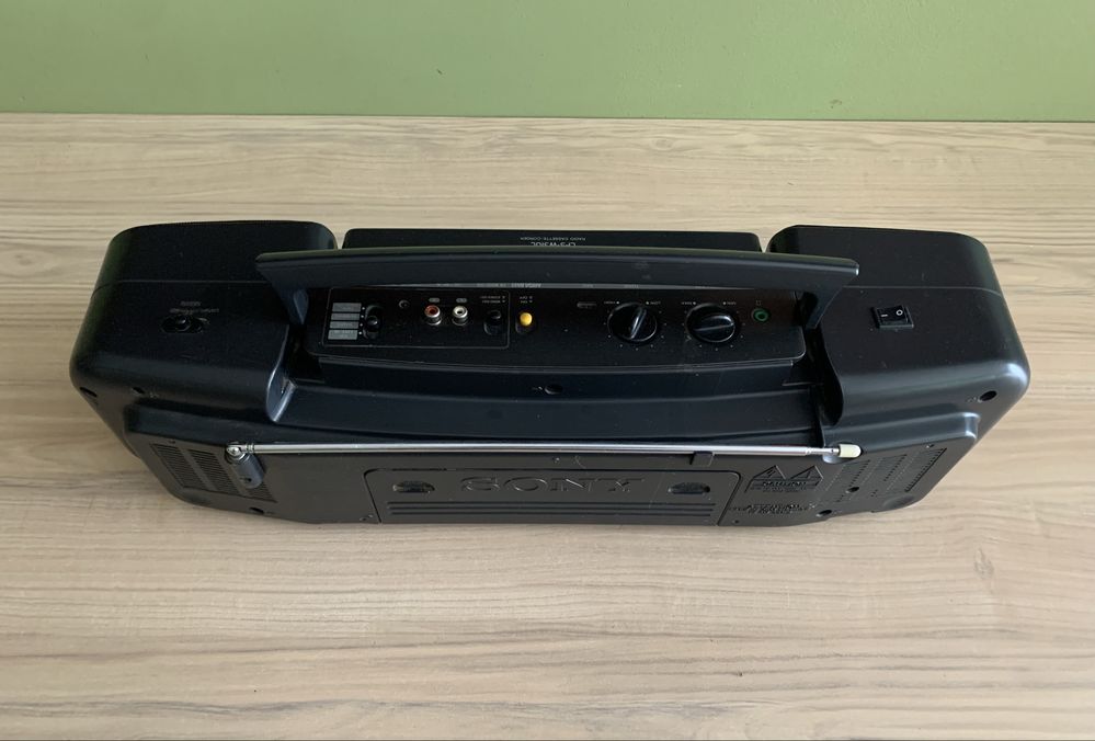 Магнітофон Sony CFS-W310l