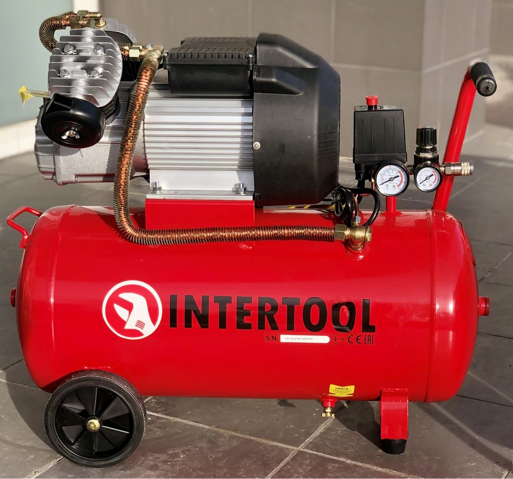 Компресор 50л 3кВт 10aтм, 420 л/хв, 2 циліндри PT-0007 INTERTOOL