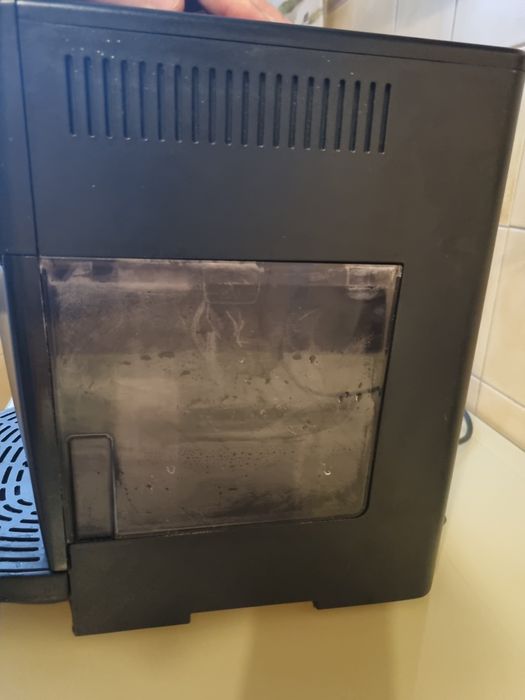 Ekspres  delonghi magnifica