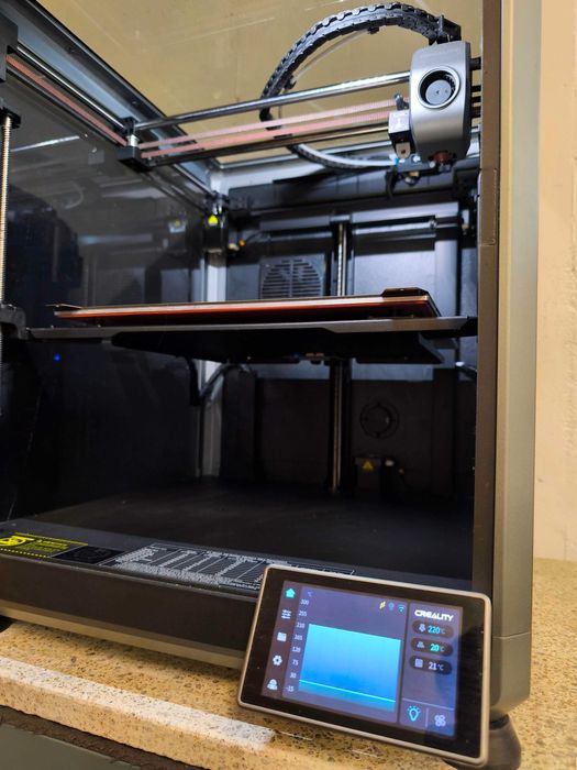 Impressora 3D - Creality K1 Max como nova, pronta a imprimir