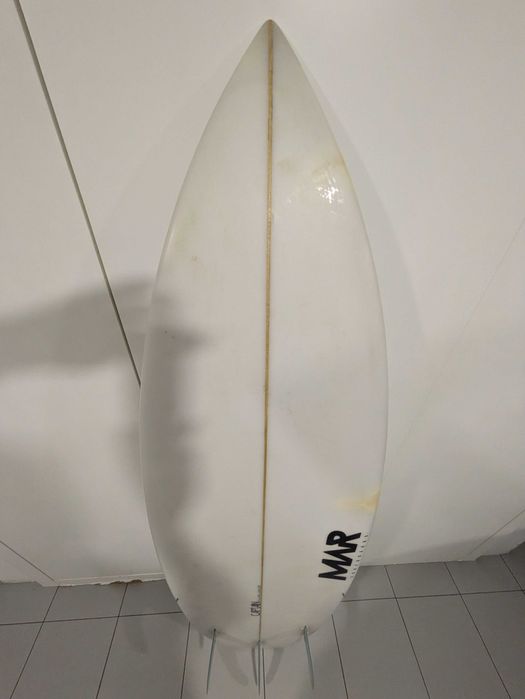 Prancha de surf marca MAR