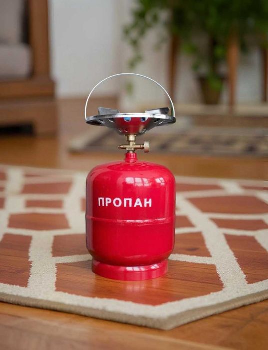 Газовий балон 8л для кемпінгу за ціною кави у столичній кав'ярні