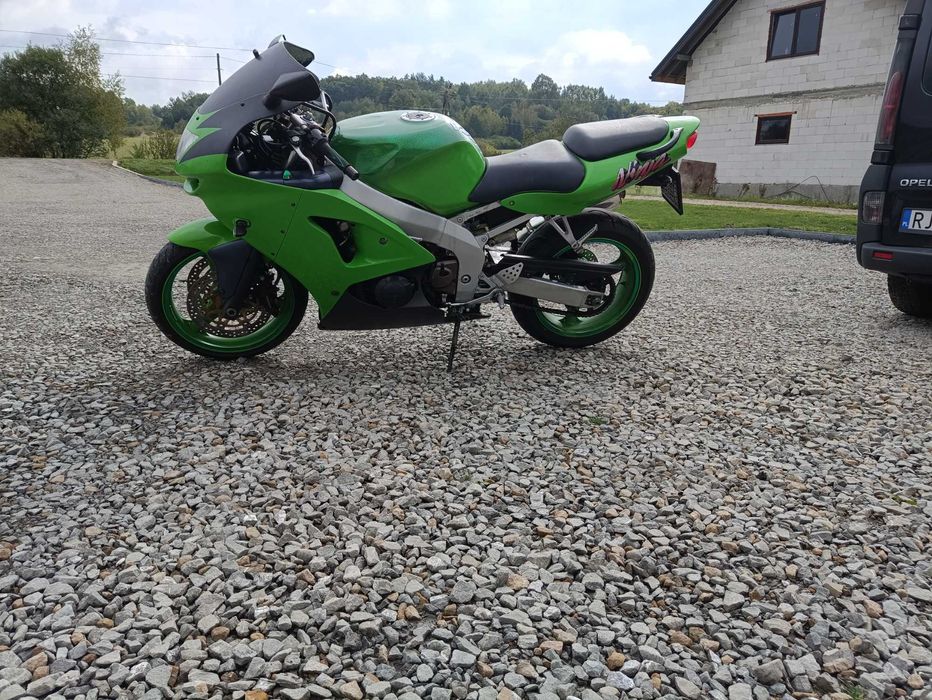 Kawasaki  zx6r 1999