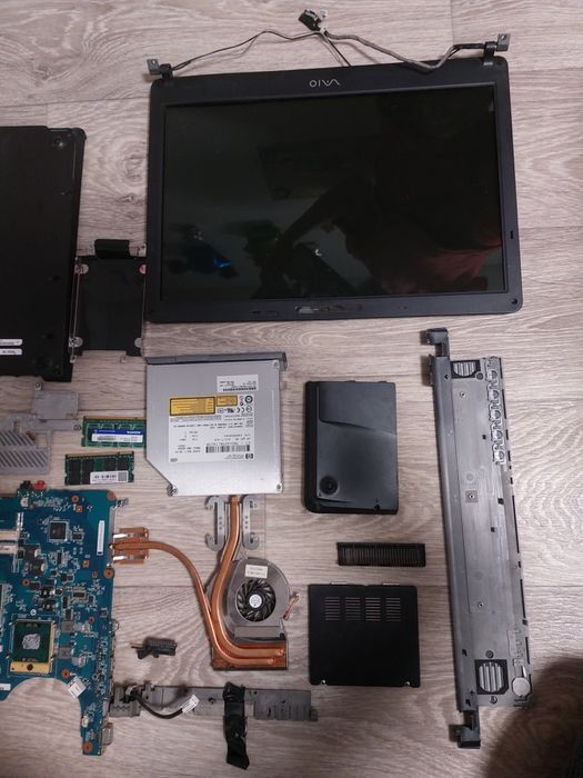 Запчастини до ноутбуку Sony Vaio VGN-FE31HR Розборка