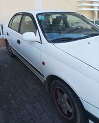 Toyota carina E a GPL