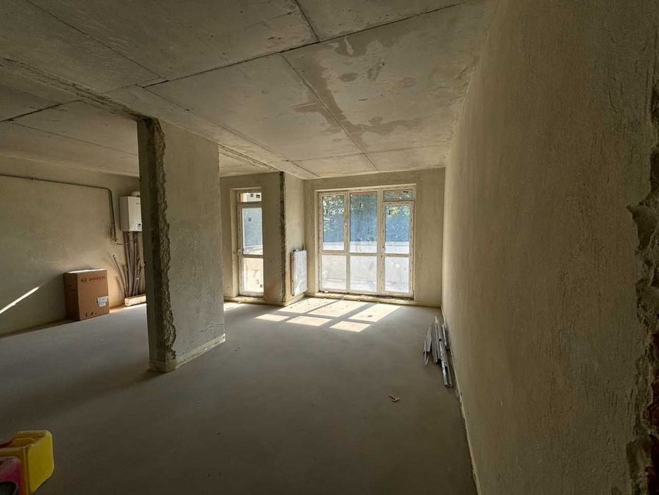 Продаж 3-кімнатної квартири в новобудові вул. Нижанківського