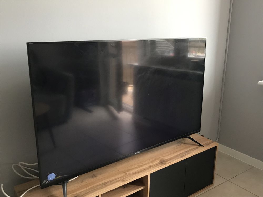 TV Sharp AQUOS 60UI9362E 60” cali