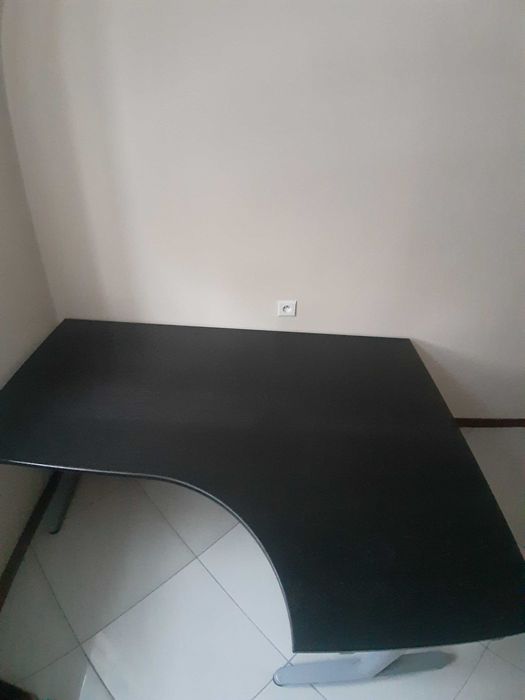 Stół roboczy/biurko  z regulacją wysokości Ikea Galant