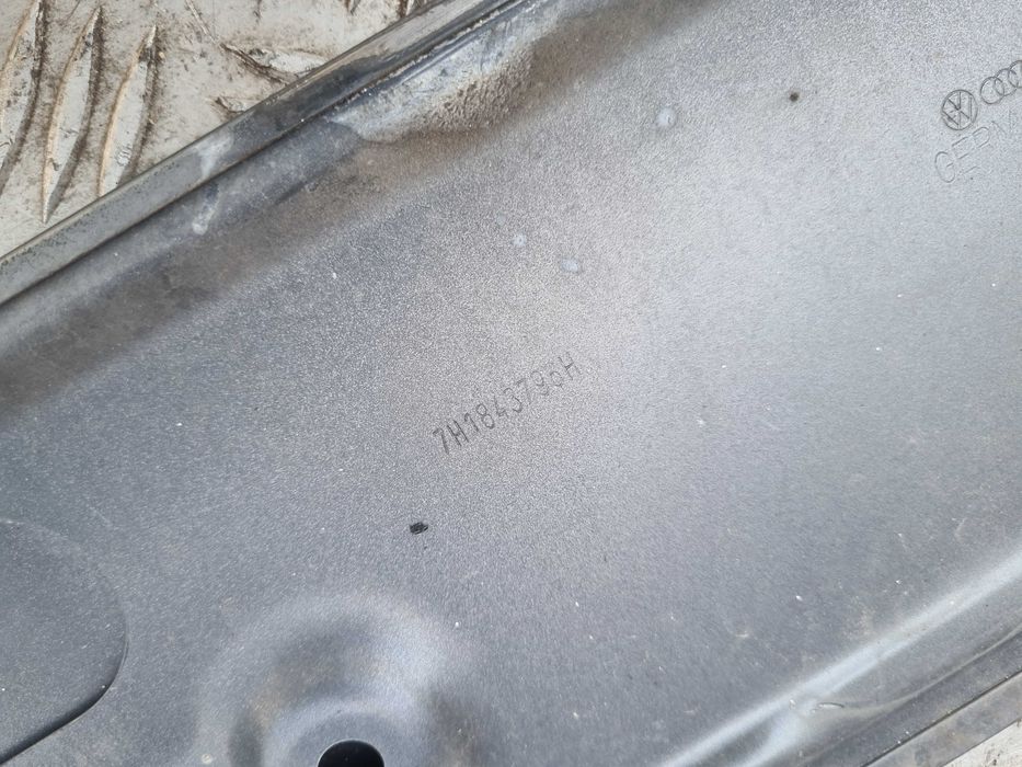 VW Transporter T6 zaślepka listwa szyn drzwi bocznych maskownica p bok