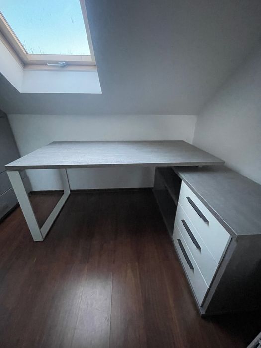 Biurko narożne agata szare