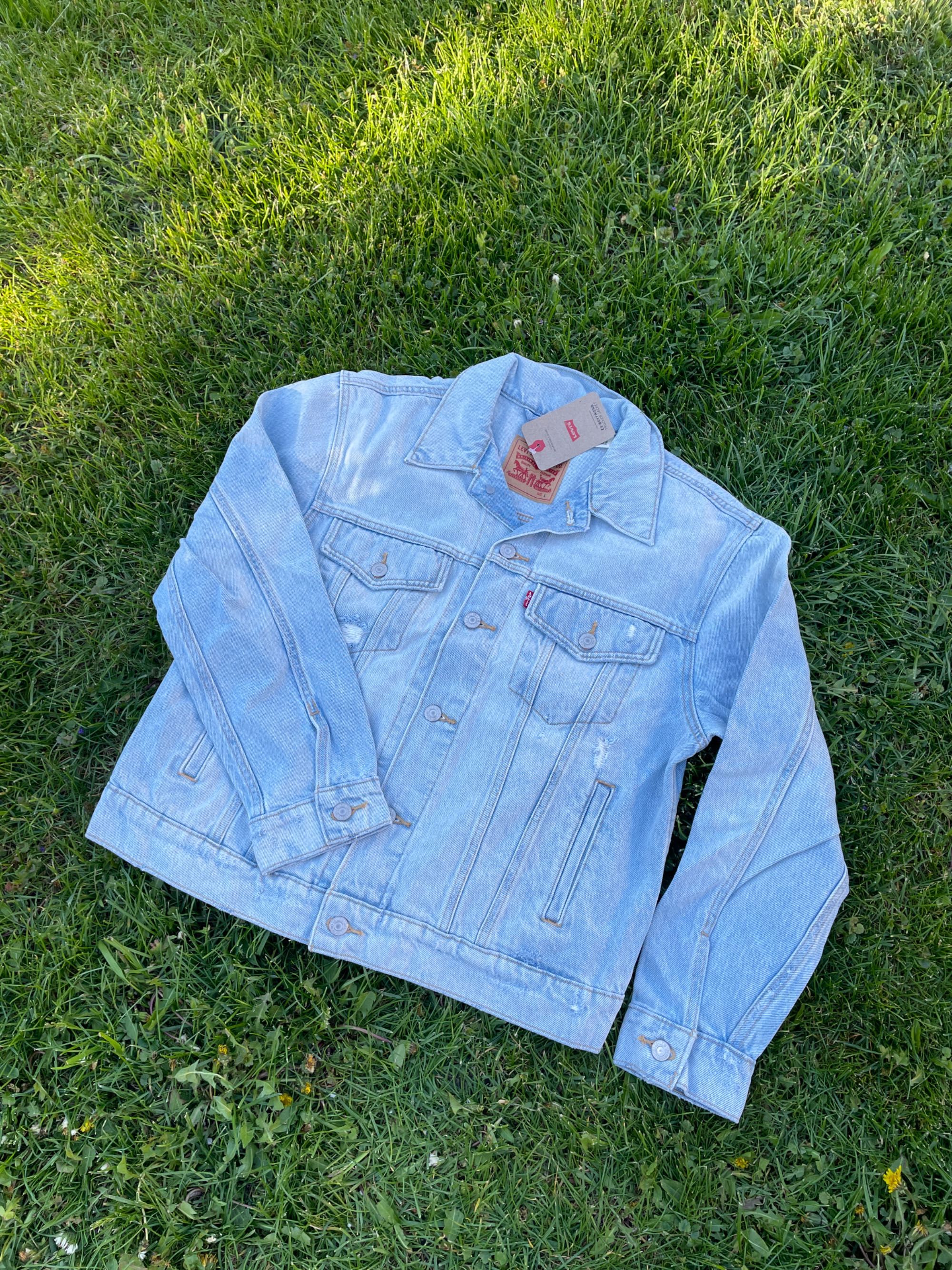 Levis женская джинсовая куртка (левис denim jacket) c америки m,l